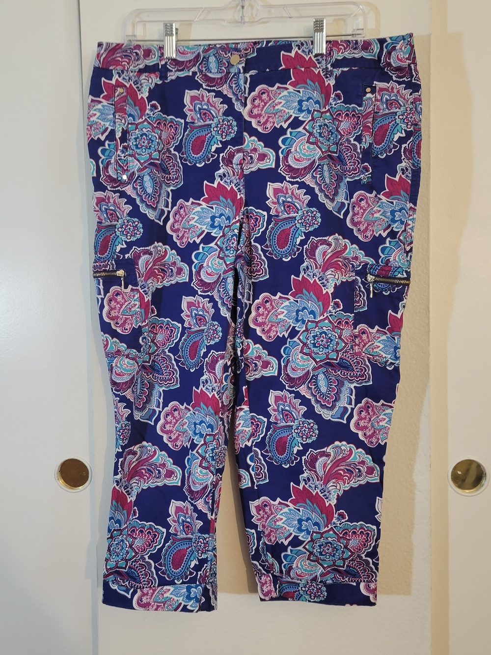 Chico's Navy Paisley Capri Pants with Pink & Light Blue Accents